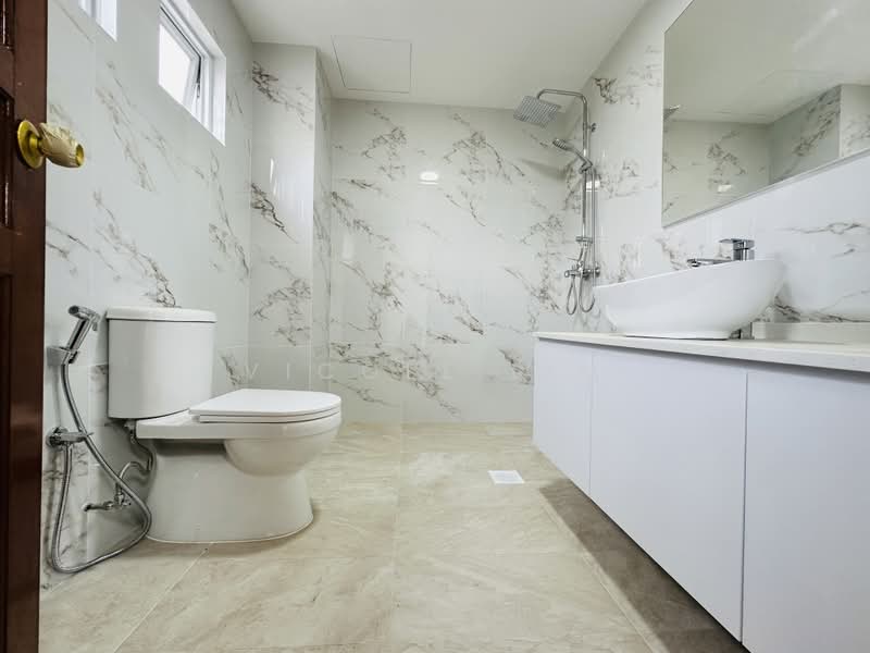 Renovated 3-storey Terrace in Kovan Mins to MRT, Phillips Avenue, Glasgow Road, Richard Place, 4 Bedrooms, 2,500 sqft, Terraced House For Rent, by Vicole Lim, 25526858 - PropertyGuru.com.sg