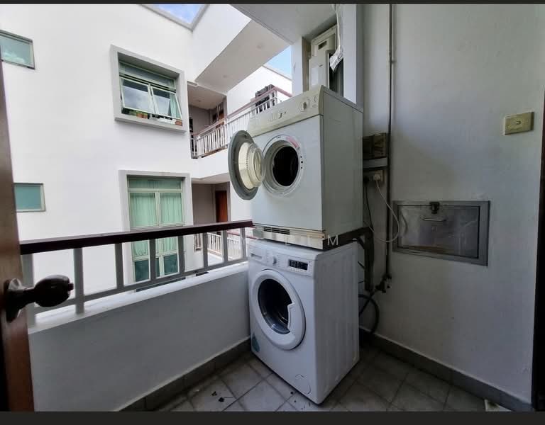 Gold Palm Mansions, 139 Lorong K Telok Kurau, 2 Bedrooms, 1,033 sqft, Apartment For Rent, by Ray Lim, 25527274 - PropertyGuru.com.sg