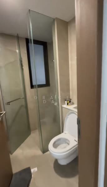 Whistler Grand, 109 West Coast Vale, 2 Bedrooms, 624 sqft, Condominium For Rent, by Grace Dai, 25528082 - Bathroom - PropertyGuru.com.sg