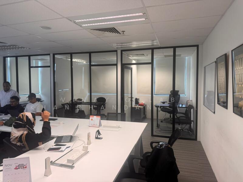 WIS @ Changi, 116 Changi Road, 829 sqft, Office For Sale, by Vinay Gulab Khanchandani ( Vincent ), 25528180 - CommercialGuru.com.sg