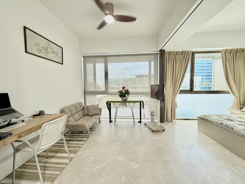 The Reef at King's Dock, 10 Harbourfront Avenue, 1 Bedroom, 431 sqft, Condominium For Rent, by JAY PECK, 25528487 - Bedroom - PropertyGuru.com.sg