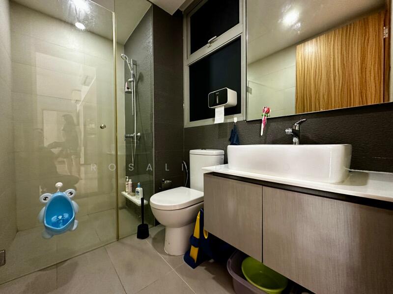 FLO Residence, 7 Punggol Field Walk, 2 Bedrooms, 764 sqft, Condominium For Rent, by Rosalind Teo, 25528726 - PropertyGuru.com.sg