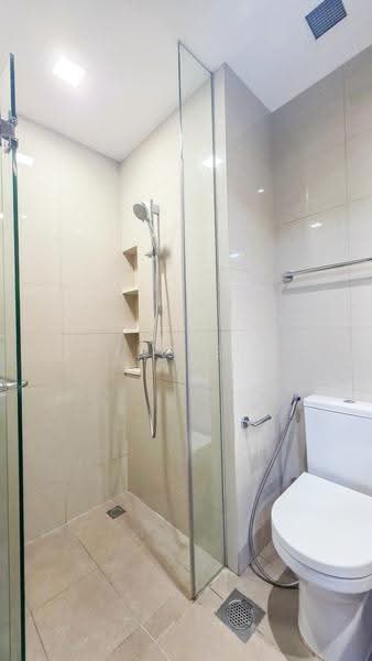 Riverbank at Fernvale, Sengkang West Way/Fernvale, Seletar / Yio Chu Kang, Studio, 300 sqft, Condominium For Rent, by Ding S.Z, 25528819 - Bathroom - PropertyGuru.com.sg