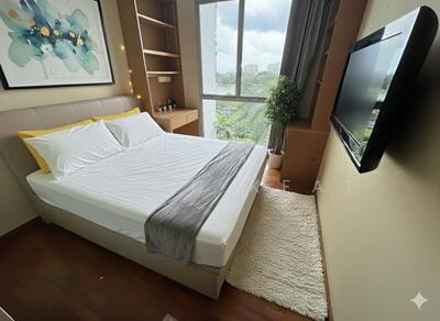 For Rent - The Lakeshore