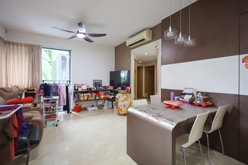 Tanamera Crest Condominium For Sale at S$ 1,380,000 | PropertyGuru Singapore - Living Room