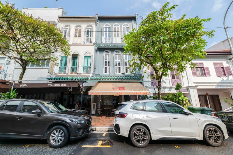 BOAT QUAY CONSERVATION AREA, 63 Boat Quay, 1,410 sqft, Shop / Shophouse For Rent, by Monica Oh, 25530020 - Exterior - CommercialGuru.com.sg