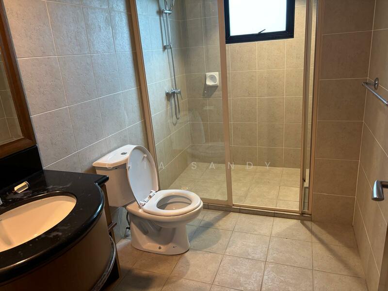 Gallop Court, 6B Gallop Road, 3 Bedrooms, 2,217 sqft, Apartment For Rent, by Chia Sandy, 25530068 - PropertyGuru.com.sg