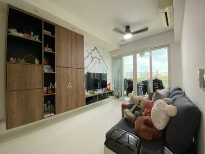 For Sale - Vacanza @ East