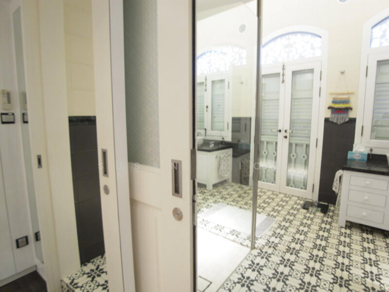 Famous Geylang Boutique Gallery Home Conservation House For Sale at S$ 5,750,000 | PropertyGuru Singapore