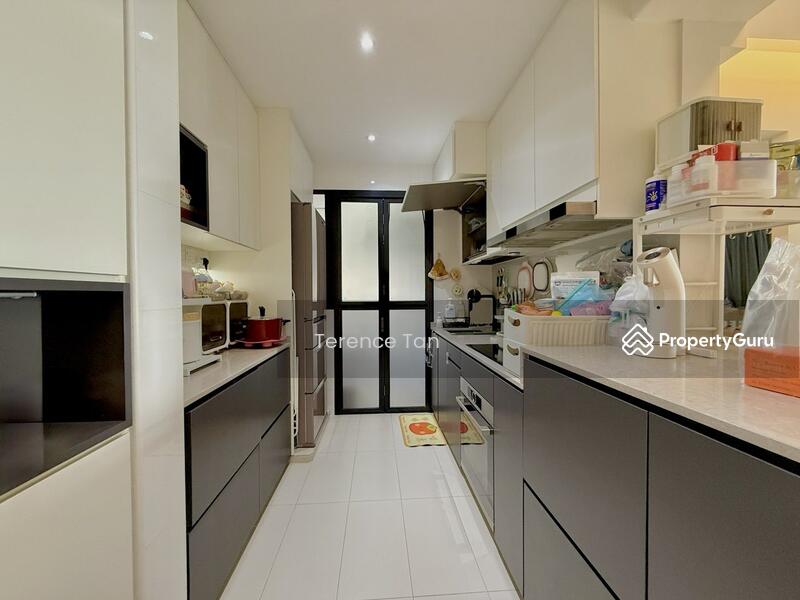 For Sale - 102A Bidadari Park Drive