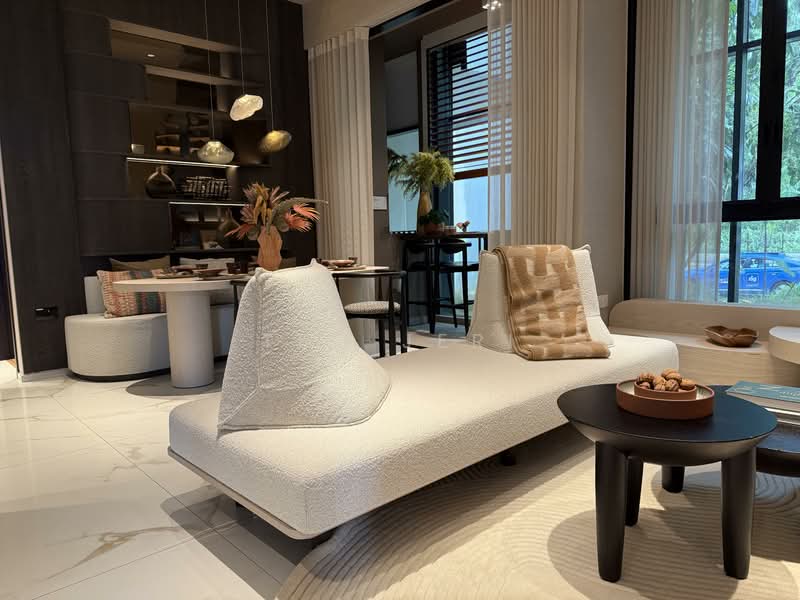 For Sale - The Hillshore