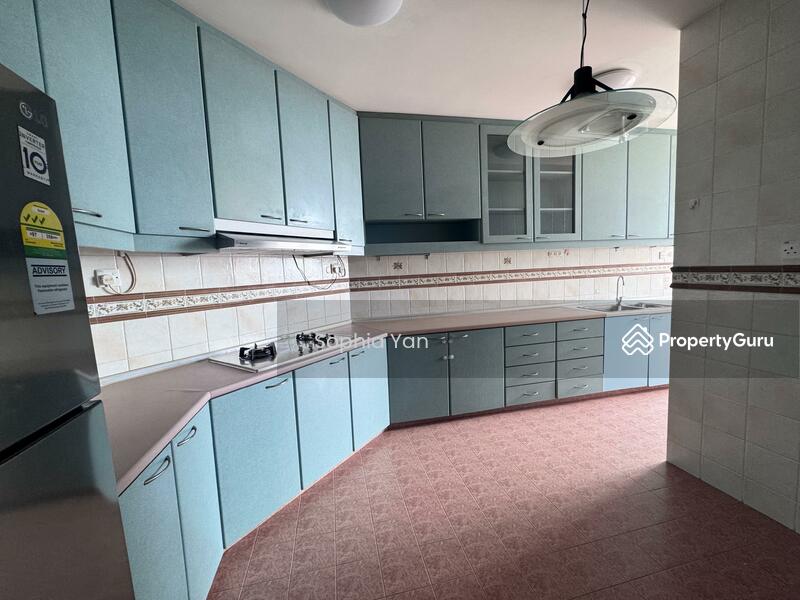 For Rent - Fernwood Towers
