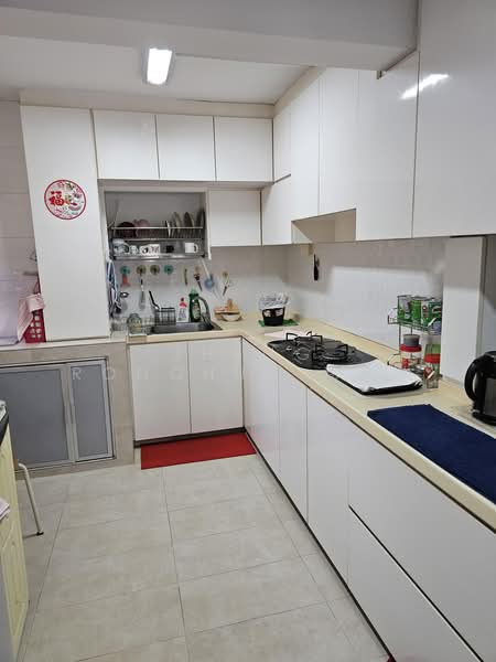 717 Clementi West Street 2, 717 Clementi West Street 2, Room Rental, 120 sqft, HDB Flat For Rent, by Zheng Ronghua 郑荣华, 25530491 - Kitchen - PropertyGuru.com.sg