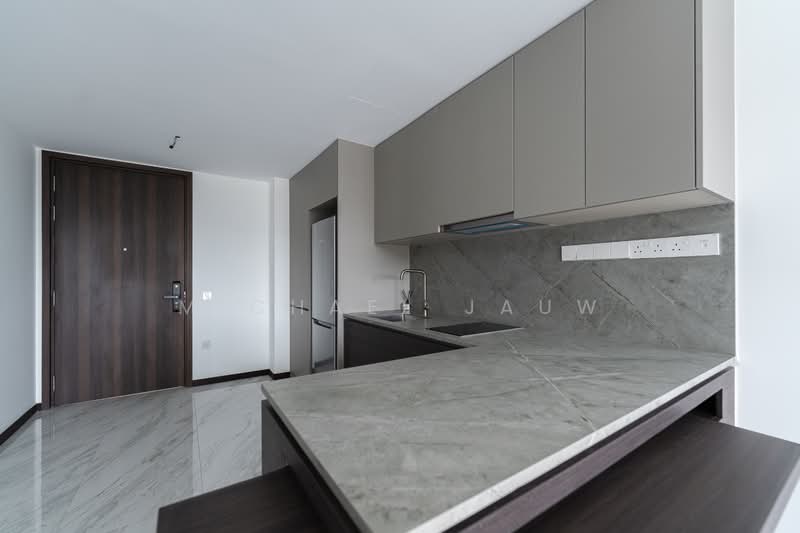 Pasir Ris 8, 20 Pasir Ris Drive 8, 2 Bedrooms, 710 sqft, Apartment For Rent, by Michael Jauw, 25530532 - Kitchen - PropertyGuru.com.sg