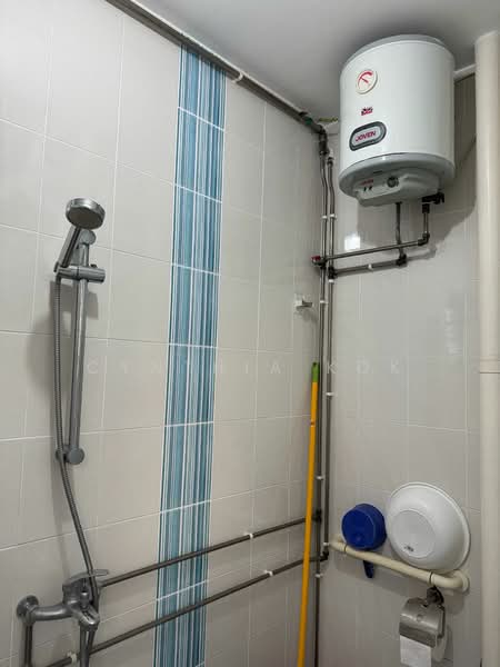 127 Bukit Batok West Avenue 6, 127 Bukit Batok West Avenue 6, Room Rental, 120 sqft, HDB Flat For Rent, by Cynthia Kok, 25530894 - PropertyGuru.com.sg