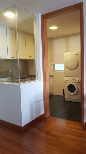 Visioncrest, 37 Oxley Rise, 2 Bedrooms, 947 sqft, Condominium For Rent, by Deng Mei Hong, 25530939 - Kitchen - PropertyGuru.com.sg