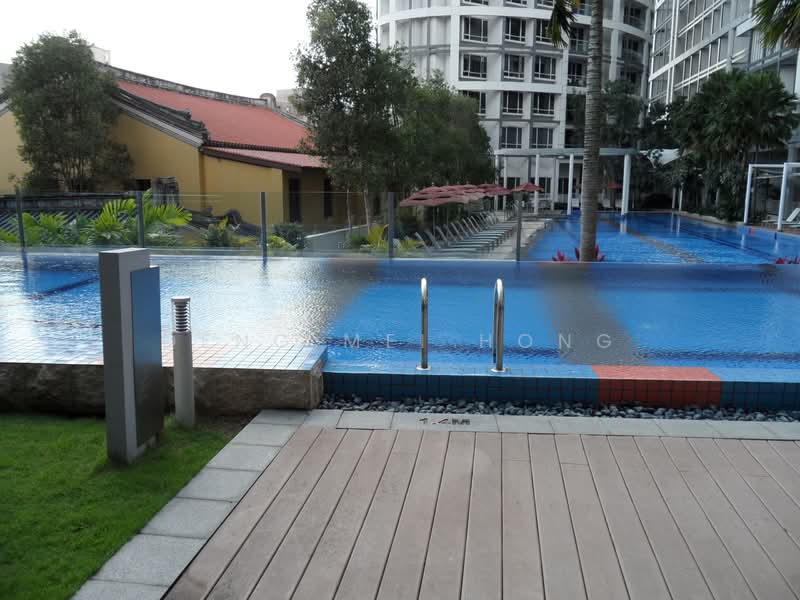 Visioncrest, 37 Oxley Rise, 2 Bedrooms, 947 sqft, Condominium For Rent, by Deng Mei Hong, 25530939 - Pool - PropertyGuru.com.sg