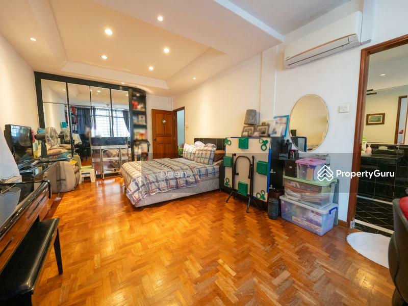 For Sale - Meyer Road Spacious Semi-D
