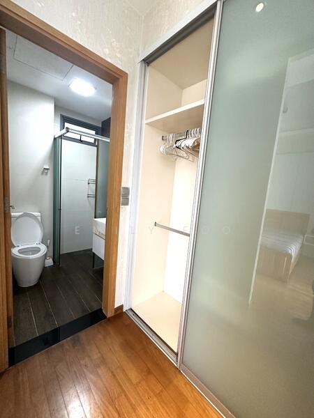 Full Height Built-In Wardrobe