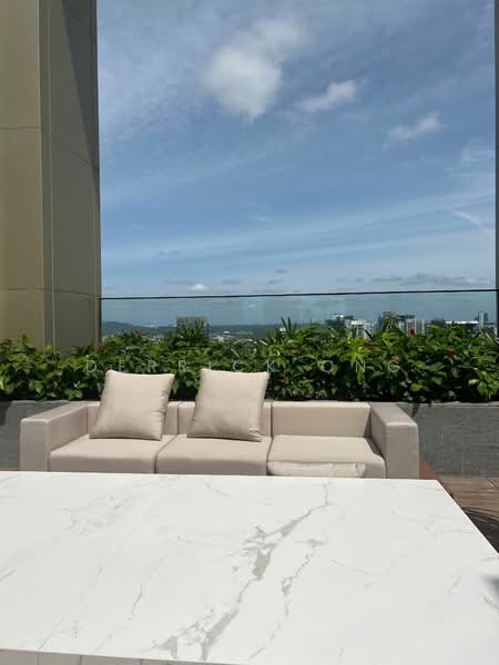 Irwell Hill Residences, 2 Irwell Hill, 2 Bedrooms, 614 sqft, Condominium For Rent, by Derrick Ong, 25531361 - PropertyGuru.com.sg