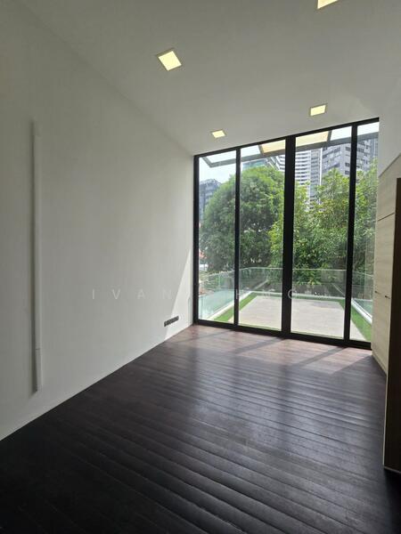 ⭐⭐LANDED7772@ Orchard 3 Story Terrace Walk to Paragon Mt. Elizabeth, , 4 Bedrooms, 3,200 sqft, Terraced House For Sale, by Ivan Chng, 25531674 - PropertyGuru.com.sg