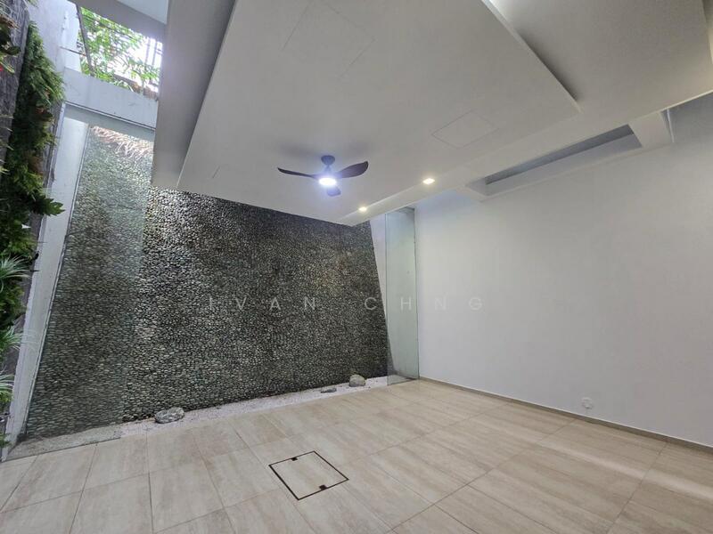 ⭐⭐LANDED7772@ Orchard 3 Story Terrace Walk to Paragon Mt. Elizabeth, , 4 Bedrooms, 3,200 sqft, Terraced House For Sale, by Ivan Chng, 25531674 - PropertyGuru.com.sg