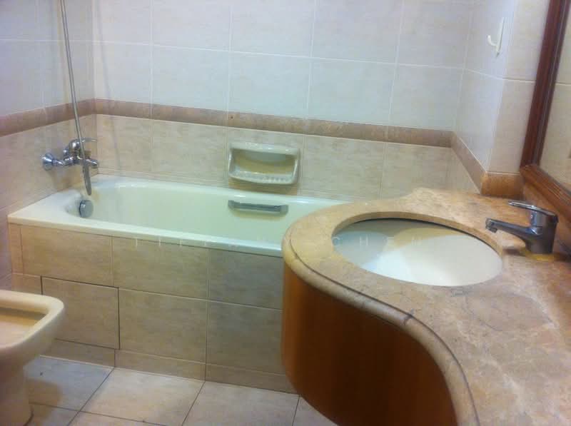 Regent Grove, 50 Choa Chu Kang North 7, 3 Bedrooms, 1,163 sqft, Condominium For Rent, by Tiffany Chen, 25531840 - Bathroom - PropertyGuru.com.sg