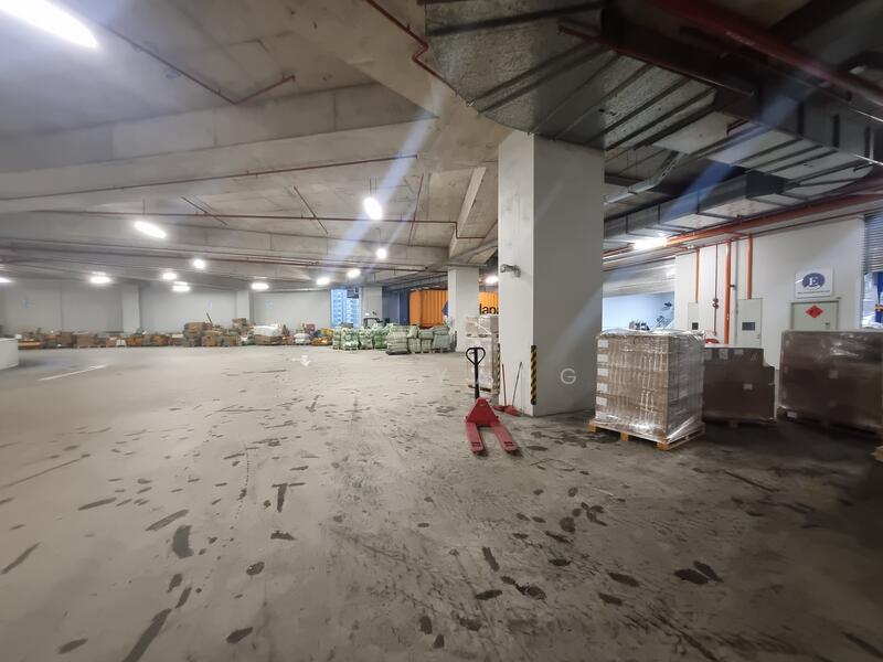 Polaris @ Woodlands, 101 Woodlands Avenue 12, 1,733 sqft, Factory / Workshop (B2) For Sale, by Jem Yang, 25532189 - Car Park - CommercialGuru.com.sg