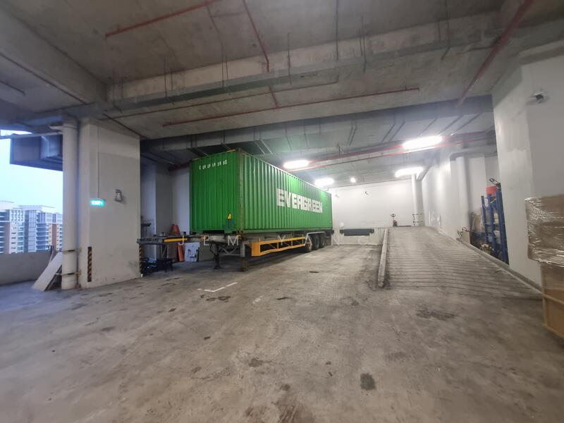 Polaris @ Woodlands, 101 Woodlands Avenue 12, 1,733 sqft, Factory / Workshop (B2) For Sale, by Jem Yang, 25532189 - Car Park - CommercialGuru.com.sg