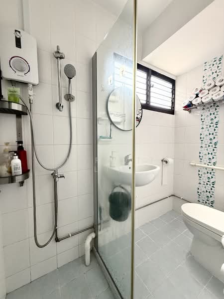 For Rent - 116 Ang Mo Kio Avenue 4