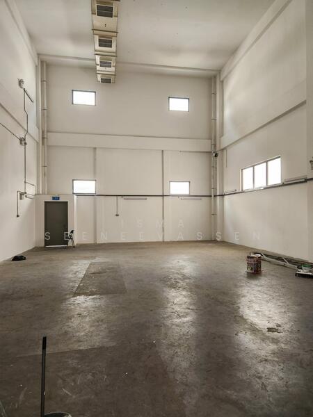 West Spring, 71 Tuas Bay Drive, 5,404 sqft, Factory / Workshop (B2) For Sale, by Isma Seeneevassen, 25532739 - Interior - CommercialGuru.com.sg