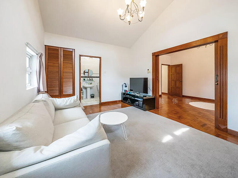 ⭐️PRICED TO SELL @ $2,3XX PSF! DETACHABLE 2.5-STY SEMI-D! 1 KM TO ACS (PRIMARY) & SCGS (PRIMARY)⭐️ Semi-Detached House For Sale at S$ 13,800,000 | PropertyGuru Singapore