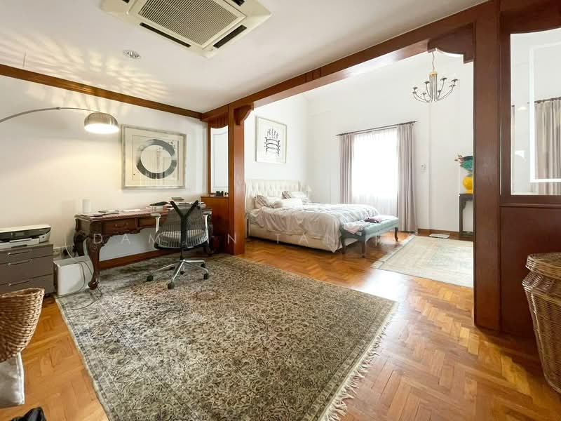 ⭐️PRICED TO SELL @ $2,3XX PSF! DETACHABLE 2.5-STY SEMI-D! 1 KM TO ACS (PRIMARY) & SCGS (PRIMARY)⭐️, Goldhill Avenue Barker Chancery Gentle Mount Rosie Gilstead Dyson Merlimau Trevose Berrima Merryn Dalkeith Narooma Camborne Kheam Hock Tudor Seni Bahasa University Unggas Tempua Tudor Ilmu Adat Sejarah Shelford Watten Hillcrest Greenwood Greendale, Newton / Novena, 4 Bedrooms, 4,500 sqft, Semi-Detached House For Sale, by Damian Tan 陈係赈, 25533127 - PropertyGuru.com.sg