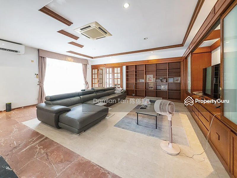For Sale - ⭐️PRICED TO SELL @ $2,0XX PSF! DETACHABLE 2.5-STY SEMI-D! 1 KM TO ACS (PRIMARY) & SCGS (PRIMARY)⭐️