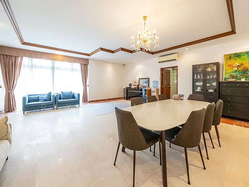 ⭐️PRICED TO SELL @ $2,3XX PSF! DETACHABLE 2.5-STY SEMI-D! 1 KM TO ACS (PRIMARY) & SCGS (PRIMARY)⭐️ Semi-Detached House For Sale at S$ 13,800,000 | PropertyGuru Singapore