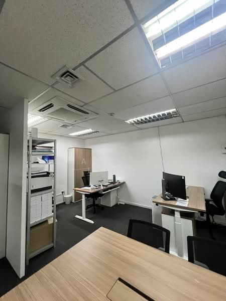 Byland Building, 135 Middle Road, 258 sqft, Office For Sale, by Seah Jian Ling, 25533591 - CommercialGuru.com.sg
