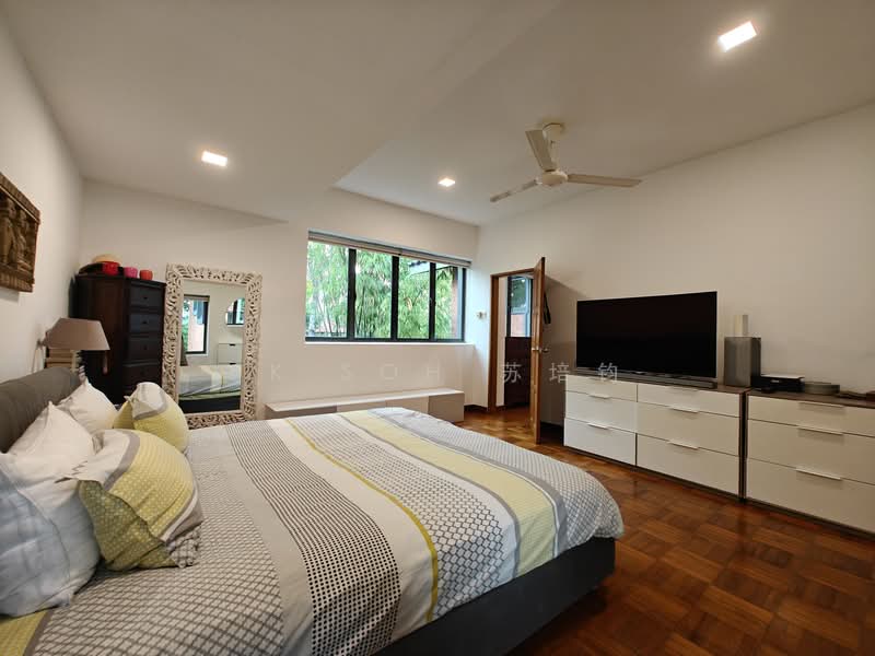 Seleta Hills Estate Bungalow Bungalow House For Sale at S$ 12,888,888 | PropertyGuru Singapore