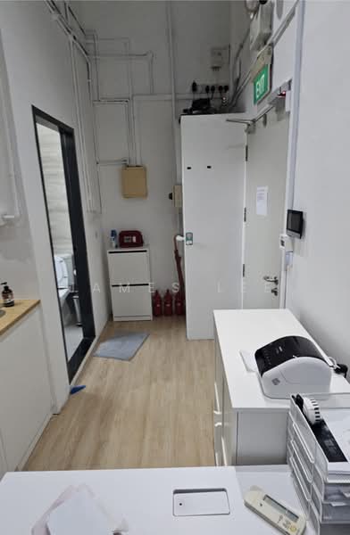 Northstar @ Amk, 7030 Ang Mo Kio Avenue 5, 750 sqft, Light Industrial (B1) For Rent, by James Lee, 25533733 - Bathroom - CommercialGuru.com.sg