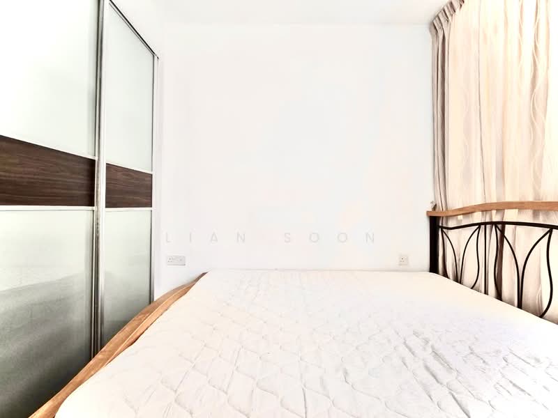 Parc Rosewood Condominium For Sale at S$ 680,000 | PropertyGuru Singapore - Bedroom