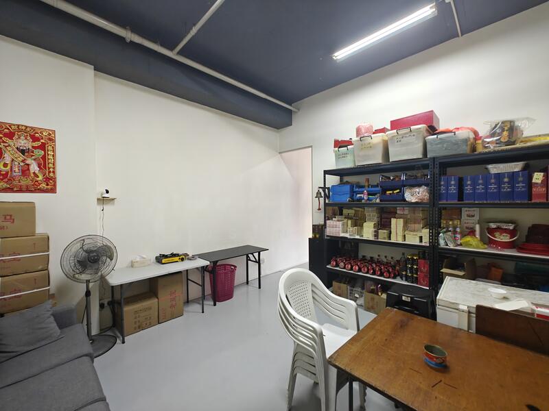 Pioneer Junction, 3 Soon Lee Street, 1,098 sqft, Factory / Workshop (B2) For Sale, by Jensen Lee, 25534141 - CommercialGuru.com.sg