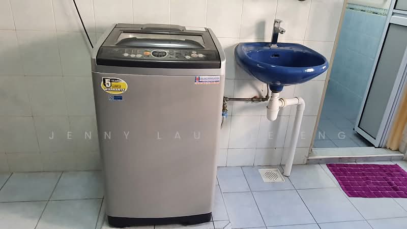 55 Telok Blangah Drive, 55 Telok Blangah Drive, Room Rental, 200 sqft, HDB Flat For Rent, by Jenny Lau Wee Eng, 25534416 - PropertyGuru.com.sg