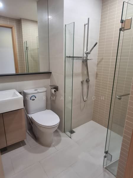 Rochelle At Newton, 188 Keng Lee Road, 2 Bedrooms, 1,012 sqft, Condominium For Sale, by Norman Koh, 25534461 - PropertyGuru.com.sg