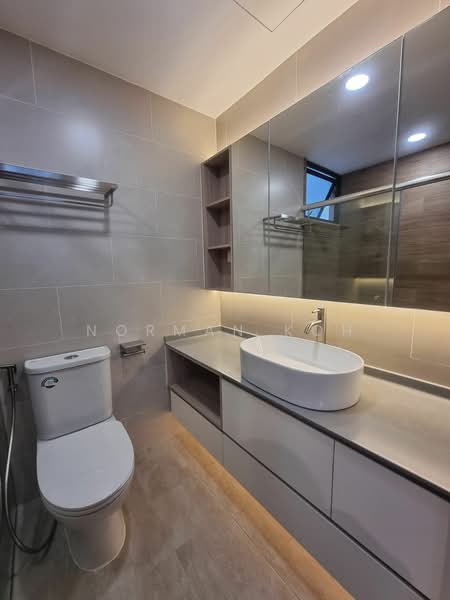 Rochelle At Newton, 188 Keng Lee Road, 2 Bedrooms, 1,012 sqft, Condominium For Sale, by Norman Koh, 25534461 - PropertyGuru.com.sg