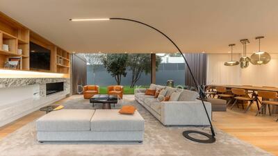 For Sale - Subdivide Plot. Elevated. 1Km RGPS/NYPS. DICKSON☎️9488.40.80