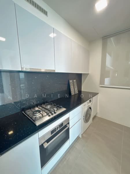 Kallang Riverside, 51 Kampong Bugis, 2 Bedrooms, 1,001 sqft, Condominium For Rent, by Damien Ong, 25534542 - Kitchen - PropertyGuru.com.sg