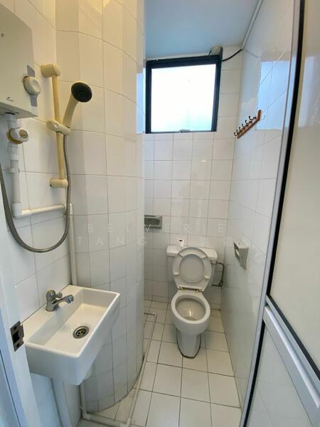 Siglap Centre, 55 Siglap Road, 3 Bedrooms, 1,290 sqft, Apartment For Rent, by Belverie Tang 邓瑞霞, 25534696 - PropertyGuru.com.sg