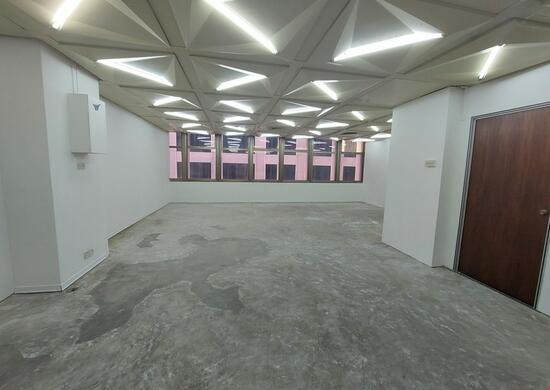 Peninsula Plaza, 111 North Bridge Road, 829 sqft, Office For Rent, by Michelle Chua, 25534701 - Units 08-01/02 - CommercialGuru.com.sg