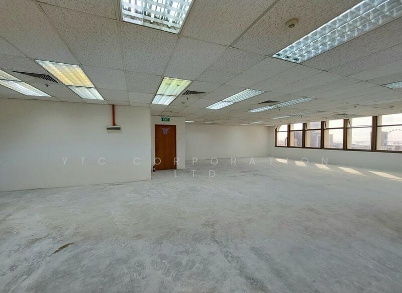 Peninsula Plaza, 111 North Bridge Road, 829 sqft, Office For Rent, by Michelle Chua, 25534701 - Units 29-07/08 (1732 sf) - CommercialGuru.com.sg