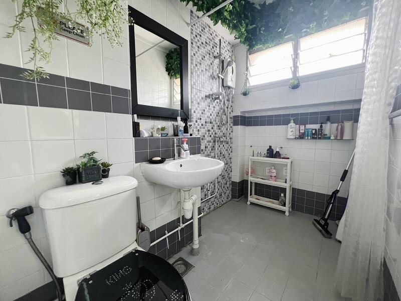 For Sale - 134 Pasir Ris Street 11