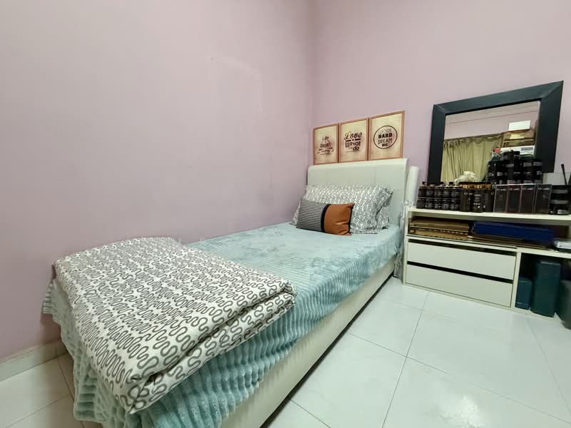 134 Pasir Ris Street 11, 134 Pasir Ris Street 11, 4 Bedrooms, 1,561 sqft, HDB Flat For Sale, by Chervon Lee, 25535411 - PropertyGuru.com.sg